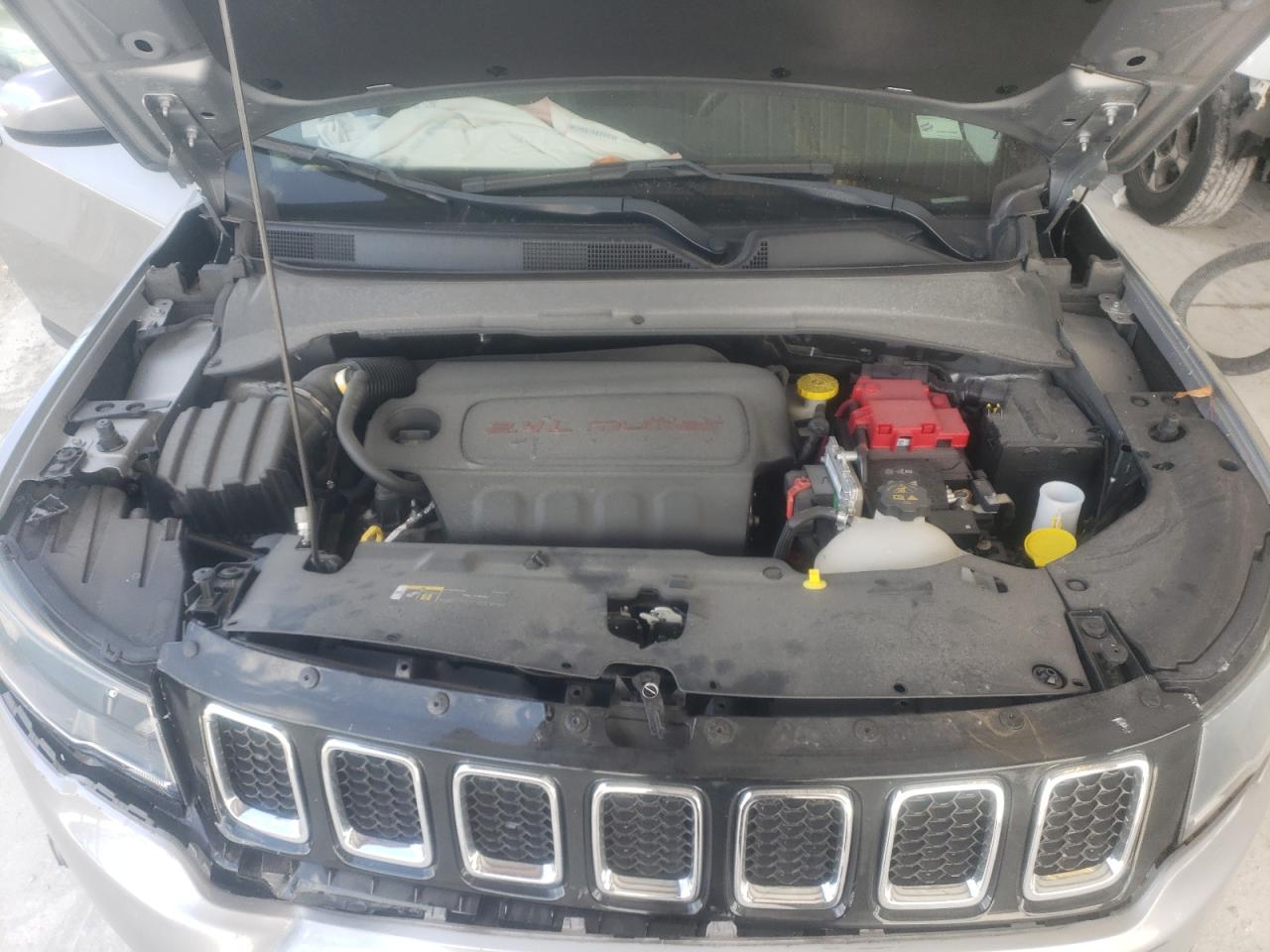 Photo 7 from auction – 2020 JEEP COMPASS LA with VIN 3C4NJCBB8LT231318