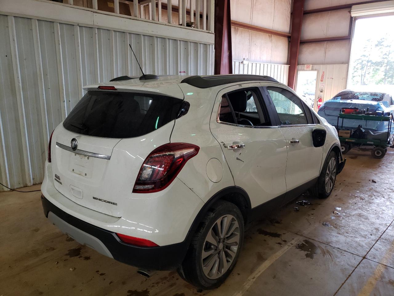 Photo 4 from auction – 2018 BUICK ENCORE PRE with VIN KL4CJASB7JB719650