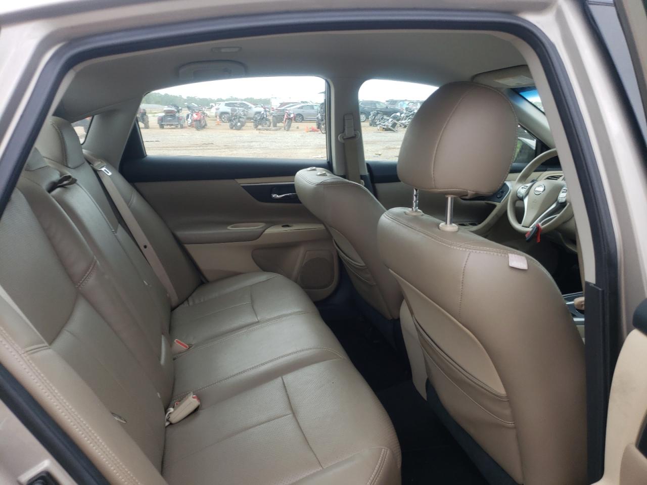 Photo 6 from auction – 2015 NISSAN ALTIMA 2.5 with VIN 1N4AL3APXFC117736