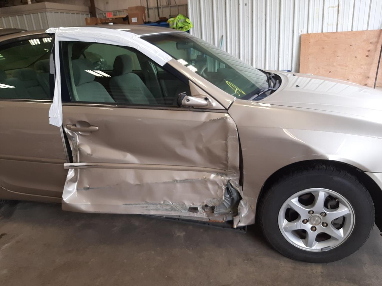 Photo 9 from auction – 2005 TOYOTA CAMRY LE with VIN 4T1BE32K75U961684