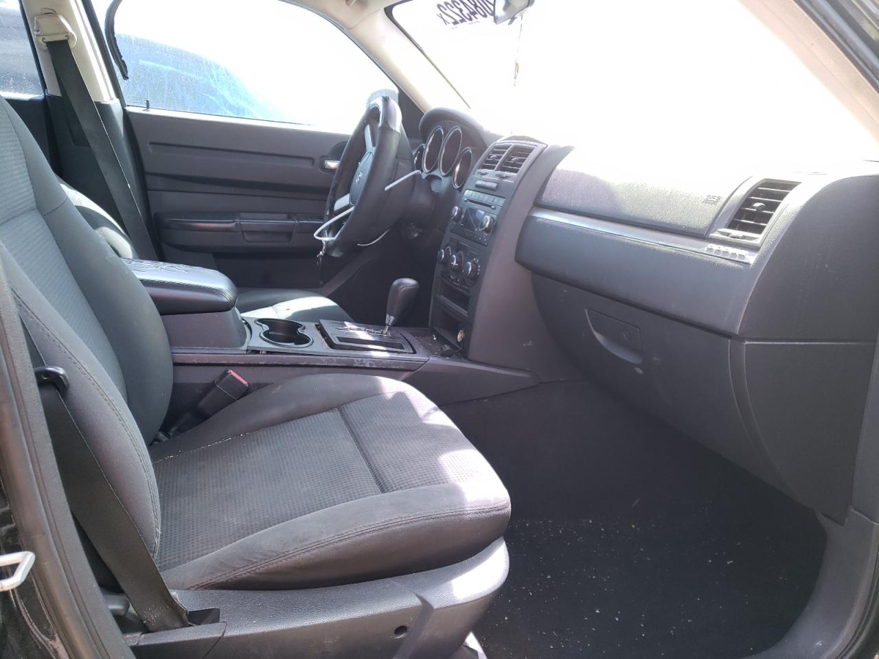 Photo 5 from auction – 2008 DODGE CHARGER with VIN 2B3KA43R58H257140