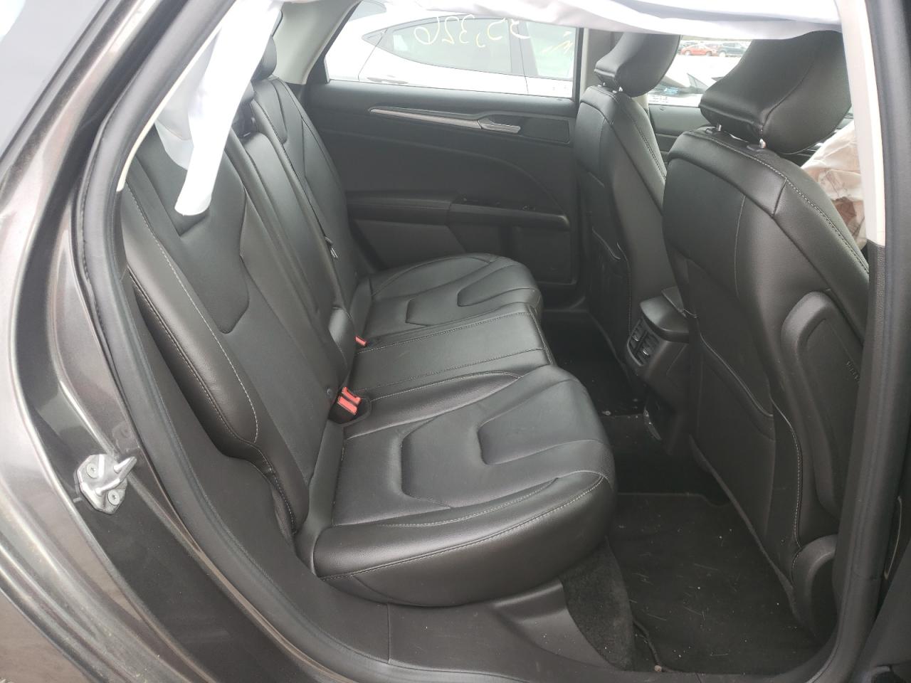Photo 6 from auction – 2016 FORD FUSION TIT with VIN 3FA6P0K97GR156053
