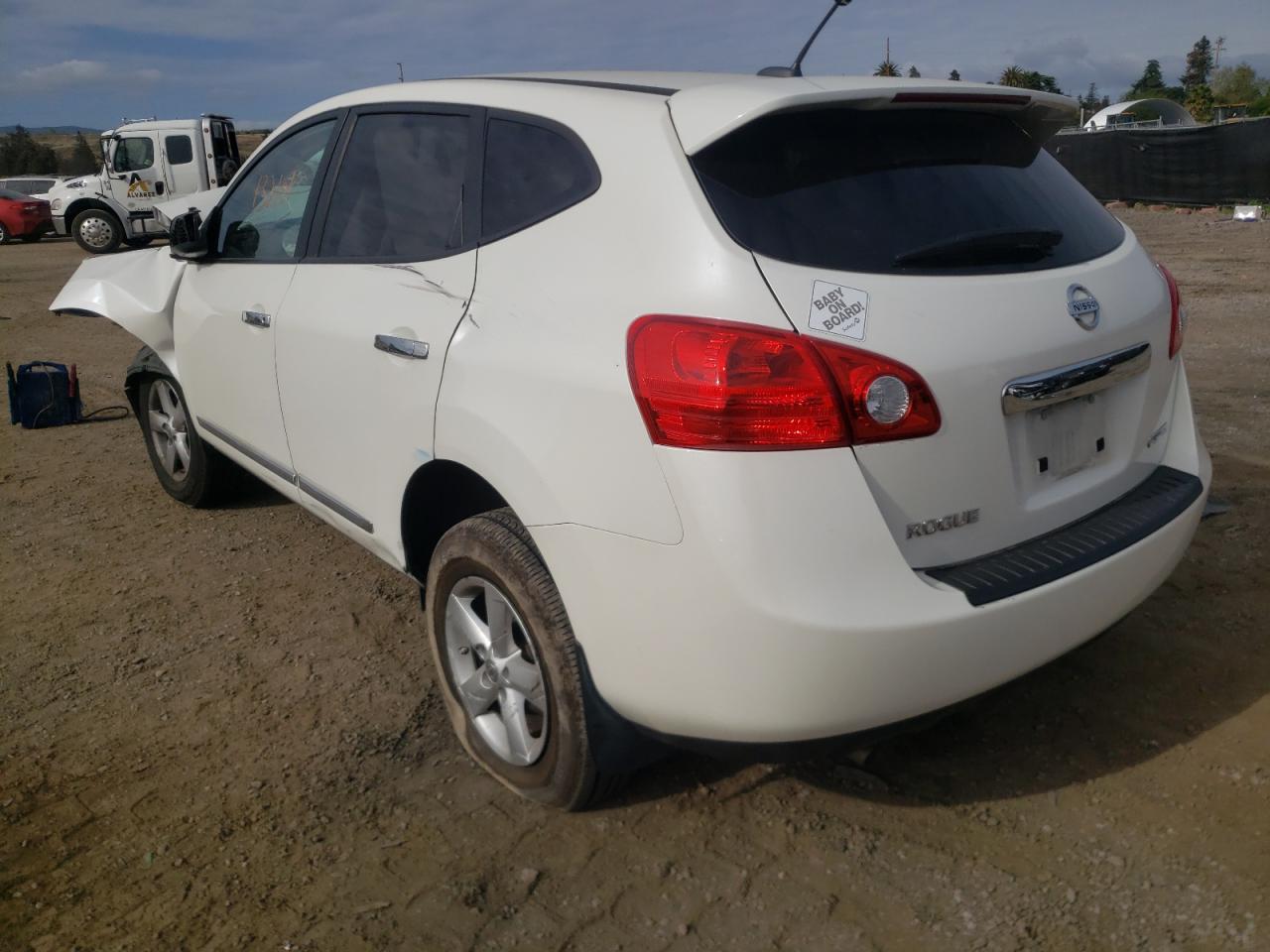 Photo 3 from auction – 2012 NISSAN ROGUE S with VIN JN8AS5MT1CW281585