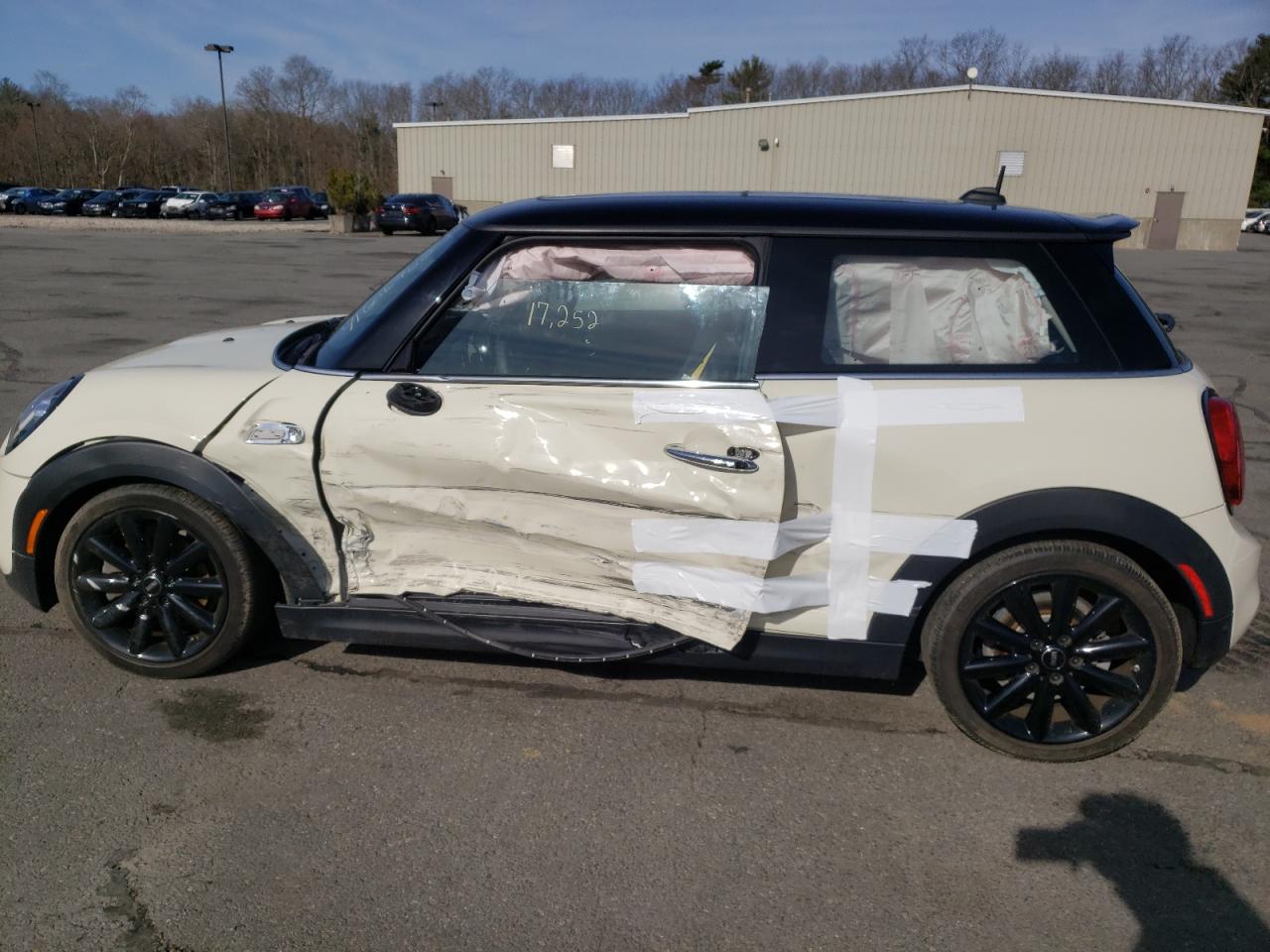 Photo 9 from auction – 2019 MINI COOPER S with VIN WMWXP7C55K2A54217