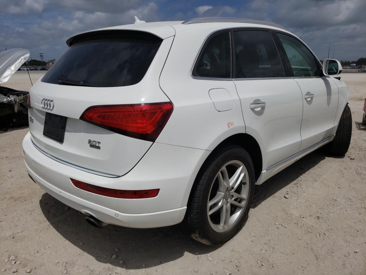 Photo 4 from auction – 2015 AUDI Q5 PREMIUM with VIN WA1LFAFPXFA086467