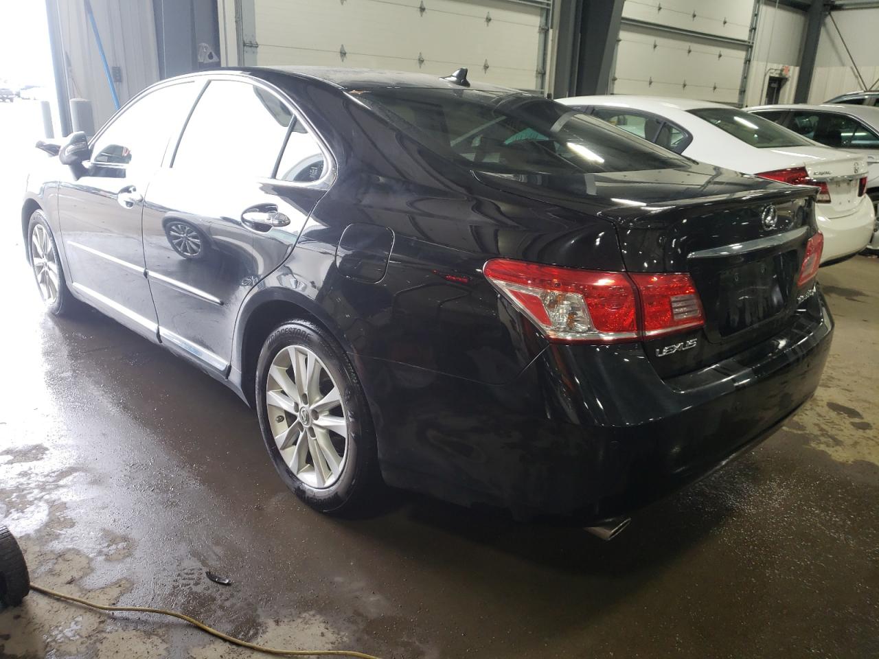 Photo 3 from auction – 2010 LEXUS ES 350 with VIN JTHBK1EG4A2402042
