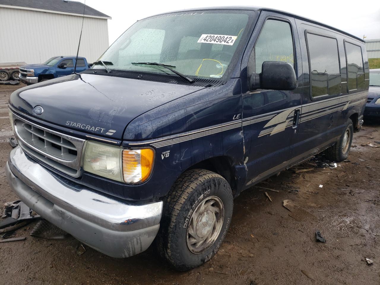 Photo 2 from auction – 2002 FORD ECONOLINE with VIN 1FDRE14W22HB37230