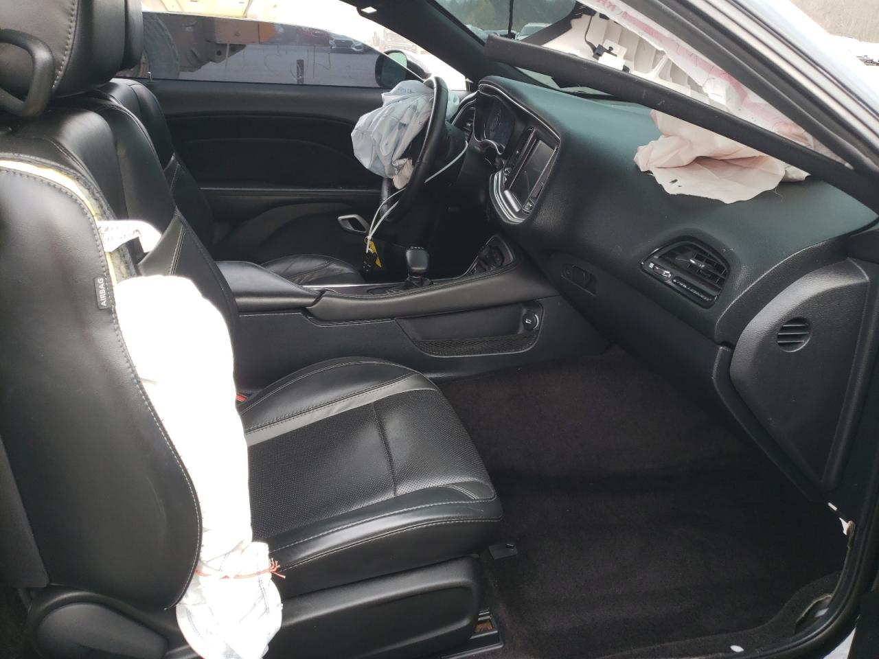 Photo 5 from auction – 2016 DODGE CHALLENGER with VIN 2C3CDZBT9GH202598