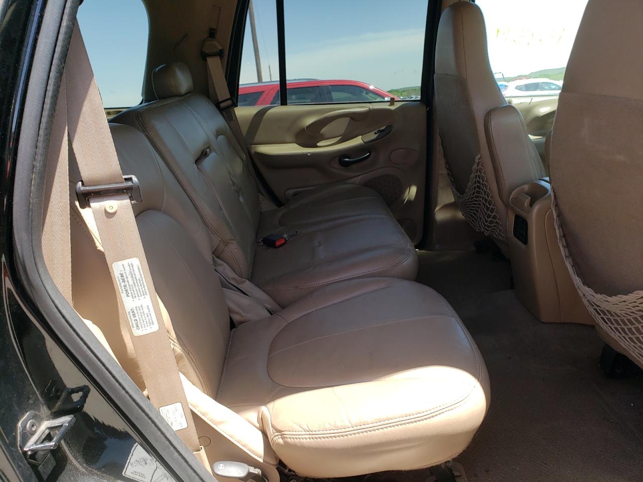Photo 6 from auction – 1998 FORD EXPEDITION with VIN 1FMRU17L4WLB94469