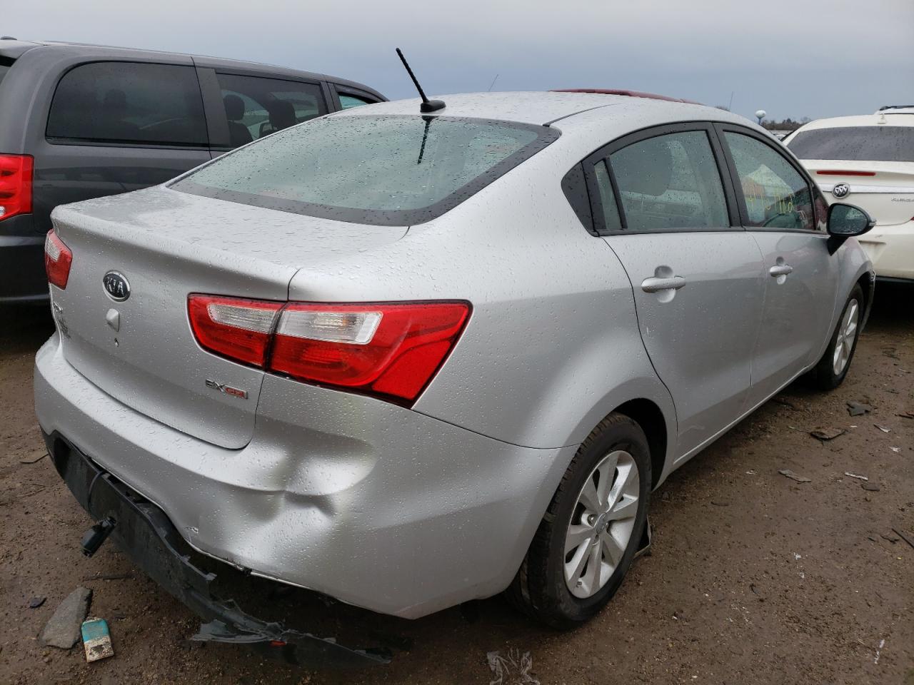 Photo 4 from auction – 2013 KIA RIO EX with VIN KNADN4A35D6101652