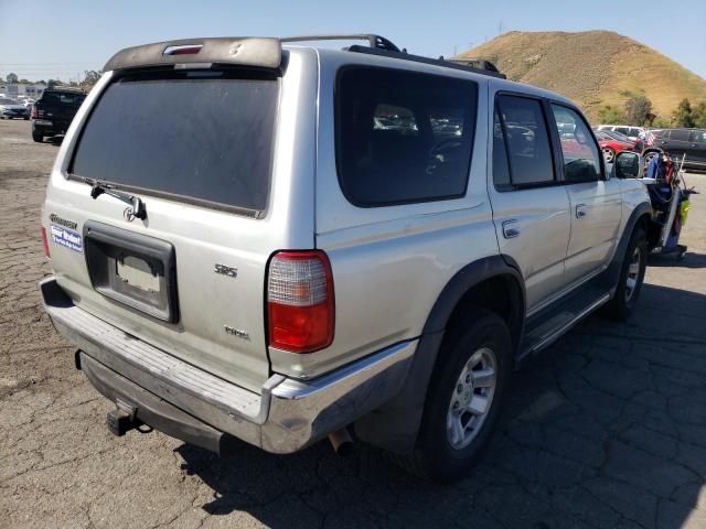 Photo 4 from auction – 2000 TOYOTA 4RUNNER SR with VIN JT3GN86R0Y0149268