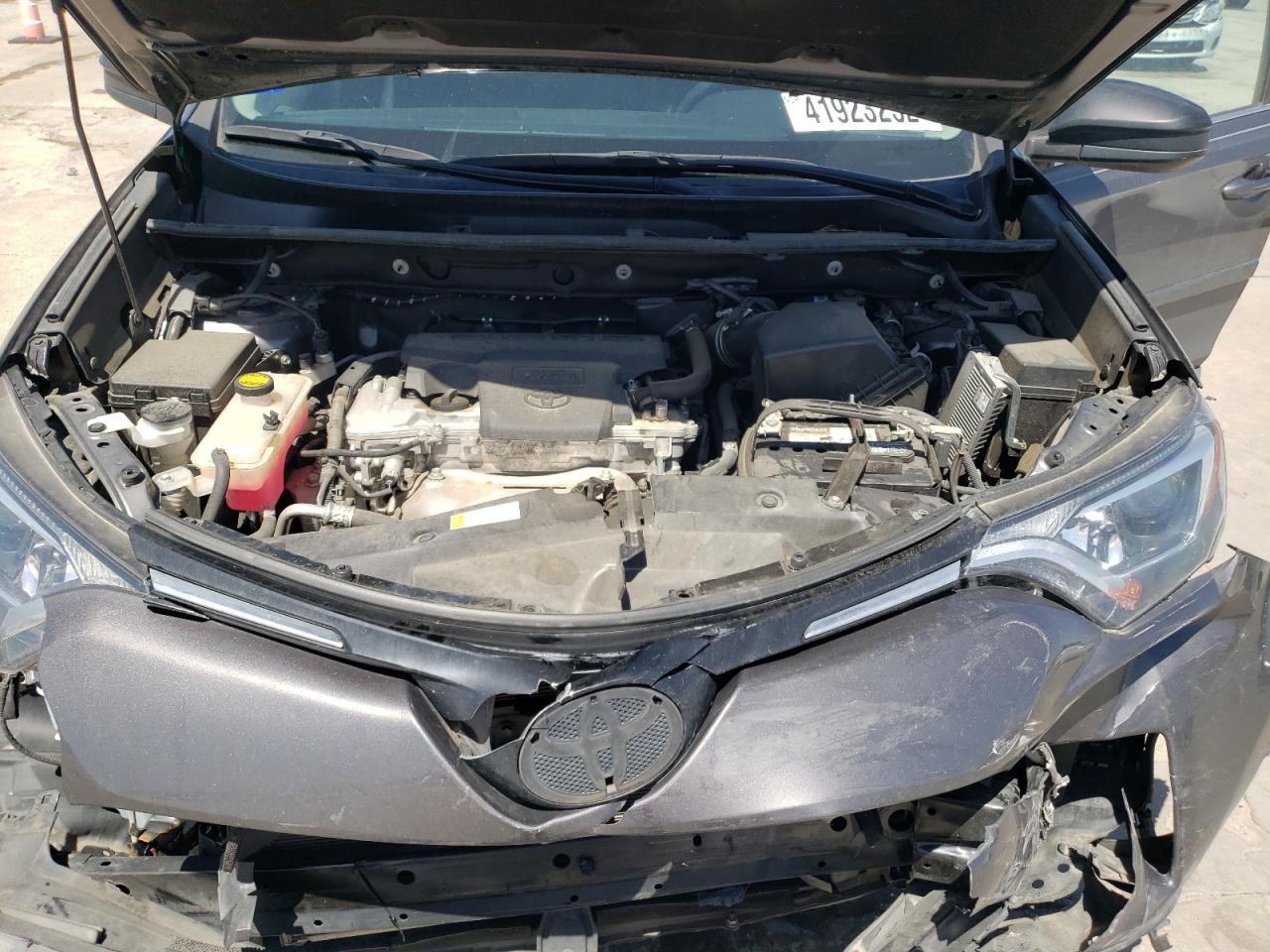 Photo 7 from auction – 2016 TOYOTA RAV4 LE with VIN 2T3ZFREV3GW291193