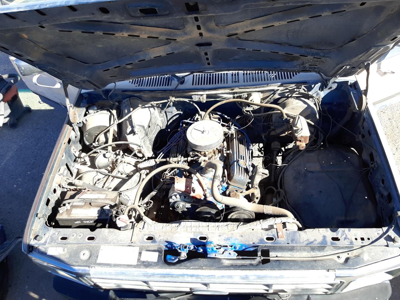 Photo 7 from auction – 1986 FORD F150 with VIN 1FTEF15N0GPB20106