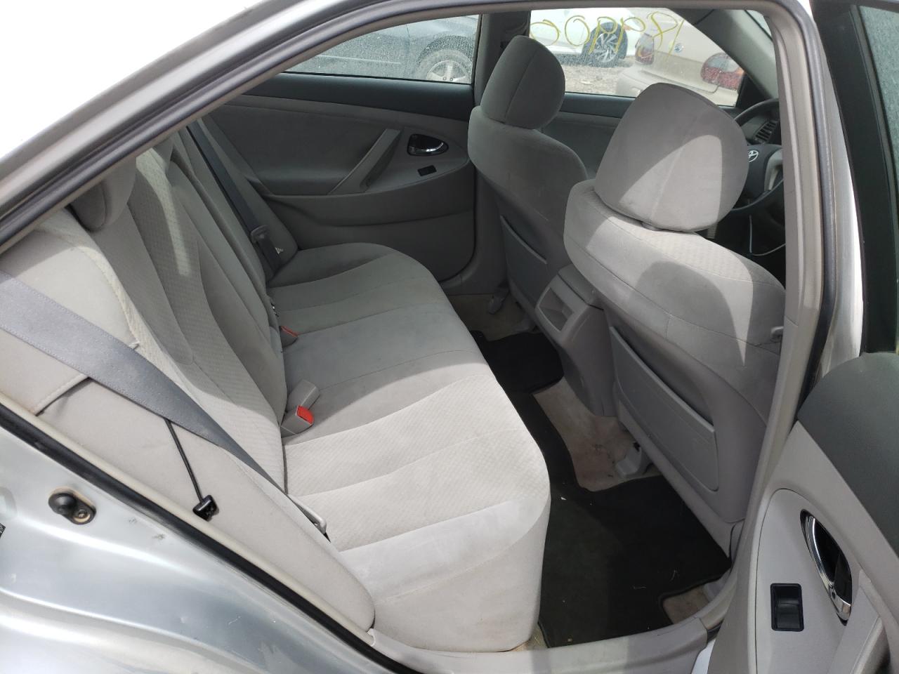 Photo 6 from auction – 2007 TOYOTA CAMRY CE with VIN 4T1BE46K07U066198