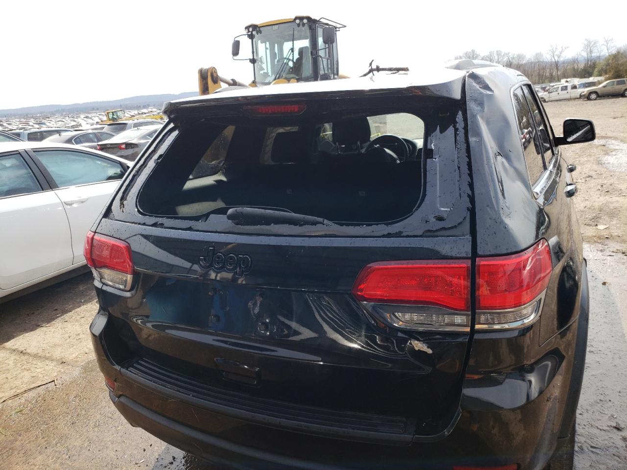 Photo 9 from auction – 2015 JEEP GRAND CHER with VIN 1C4RJFAG9FC911860