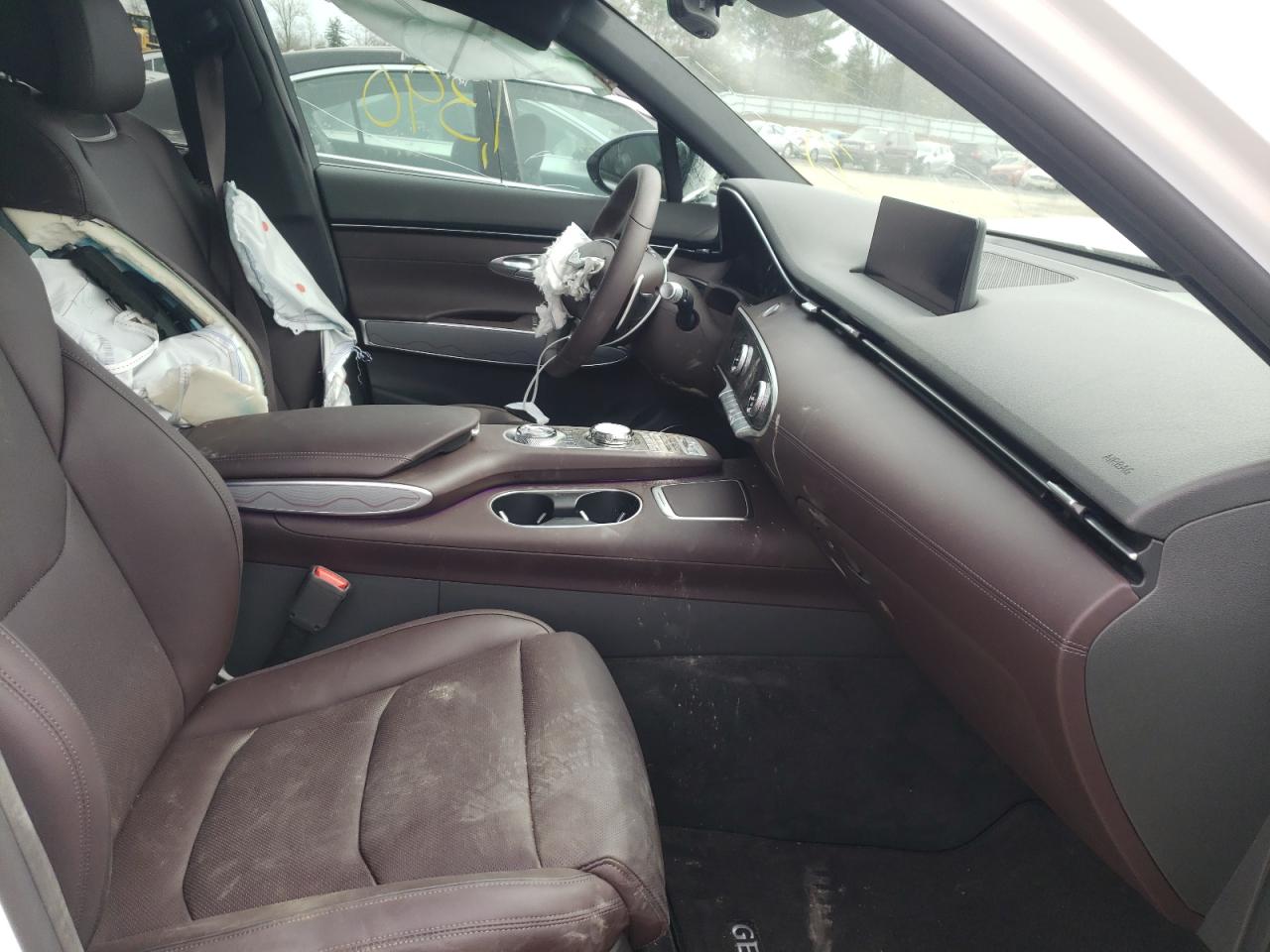 Photo 5 from auction – 2022 GENESIS GV70 BASE with VIN KMUMADTB7NU061104