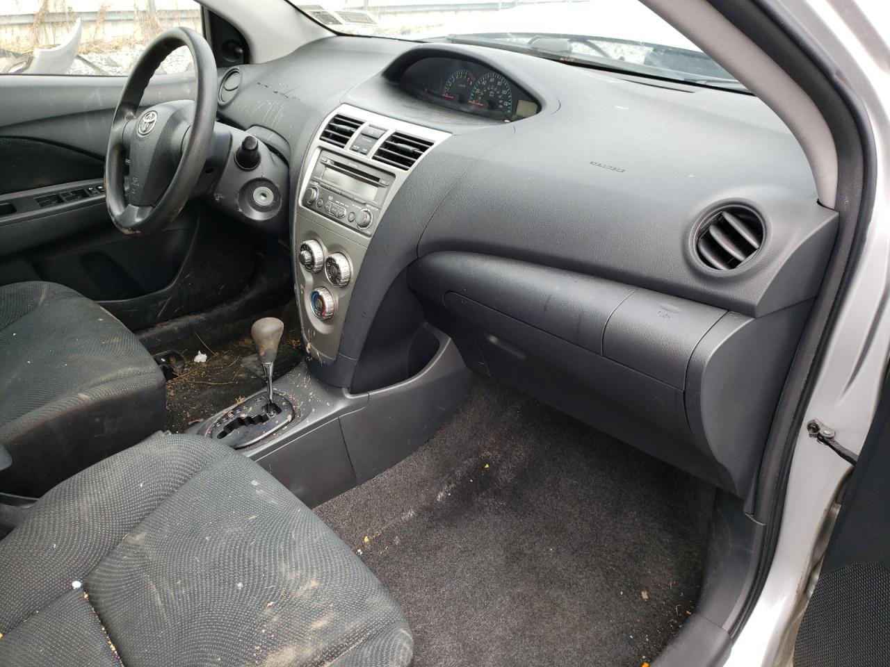 Photo 5 from auction – 2012 TOYOTA YARIS with VIN JTDBT4K33CL018218