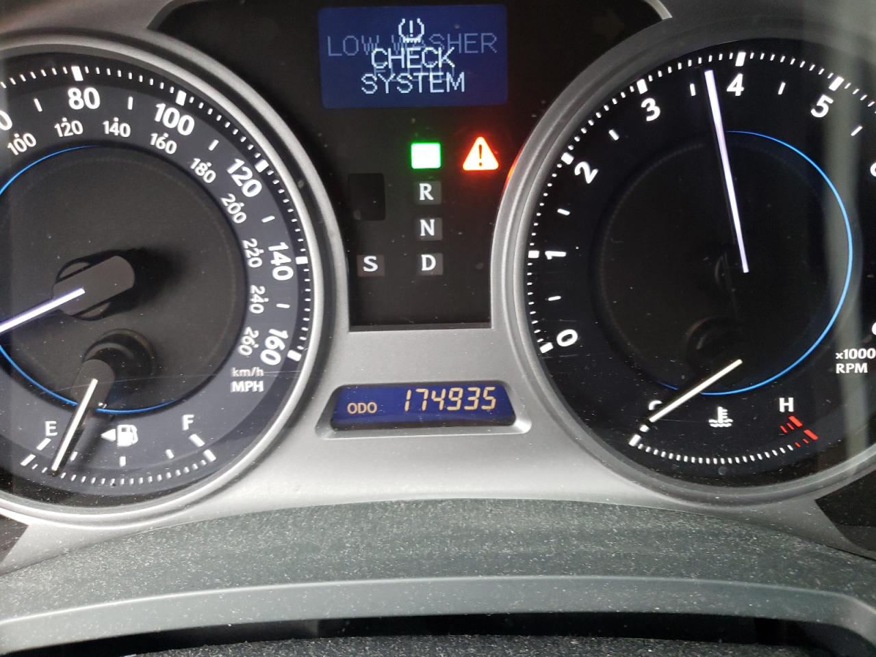 Photo 8 from auction – 2008 LEXUS IS 250 with VIN JTHBK262585058352
