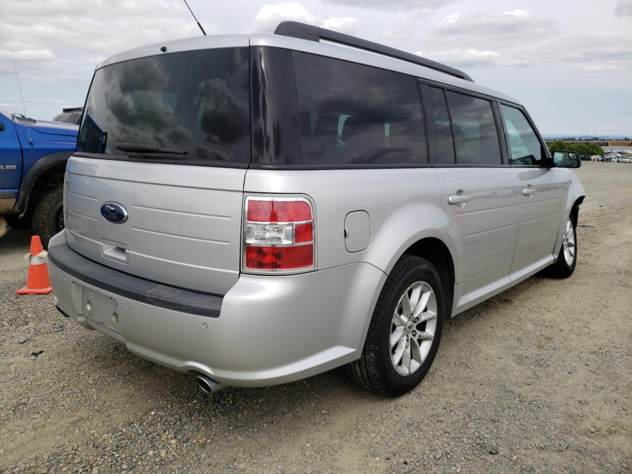 Photo 4 from auction – 2014 FORD FLEX SE with VIN 2FMGK5B89EBD45442