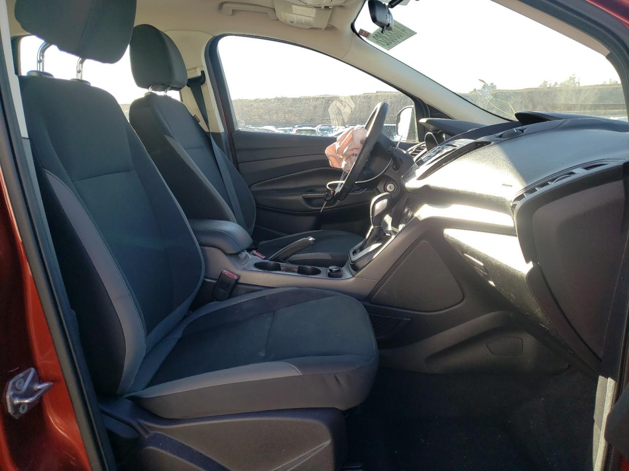 Photo 5 from auction – 2016 FORD ESCAPE S with VIN 1FMCU0F79GUA67233