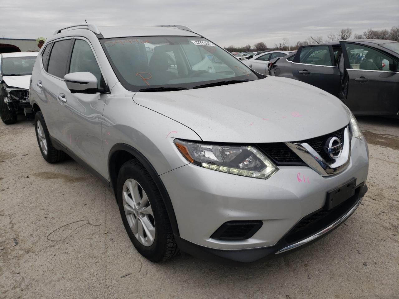 NISSAN ROGUE S 2016 with VIN KNMAT2MT1GP594966 - Photo from auction