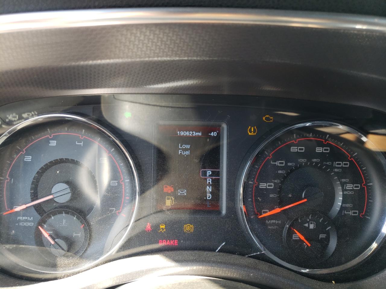 Photo 8 from auction – 2012 DODGE CHARGER SE with VIN 2C3CDXBGXCH244179