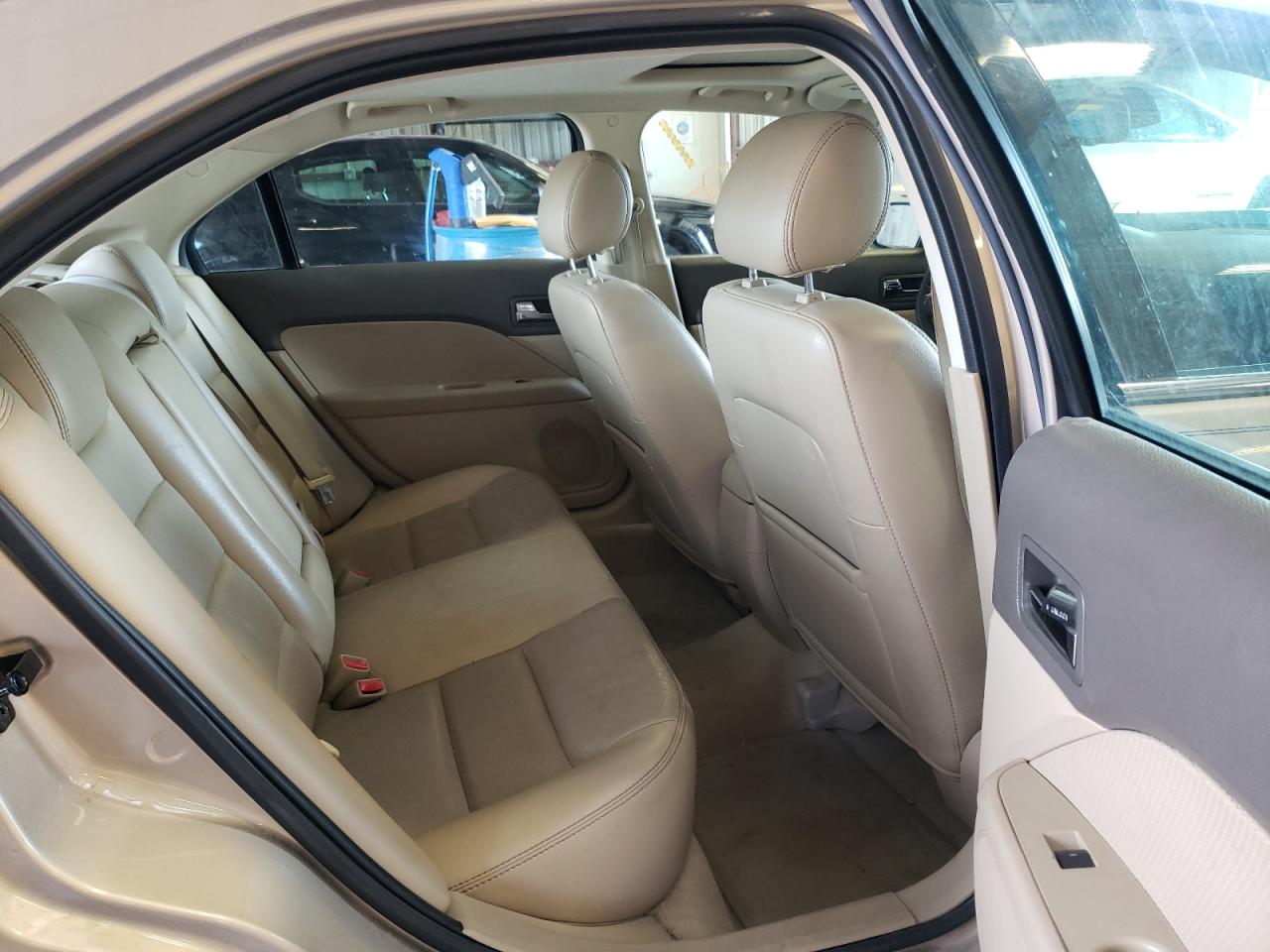 Photo 6 from auction – 2006 FORD FUSION with VIN 3FAFP08146R161582
