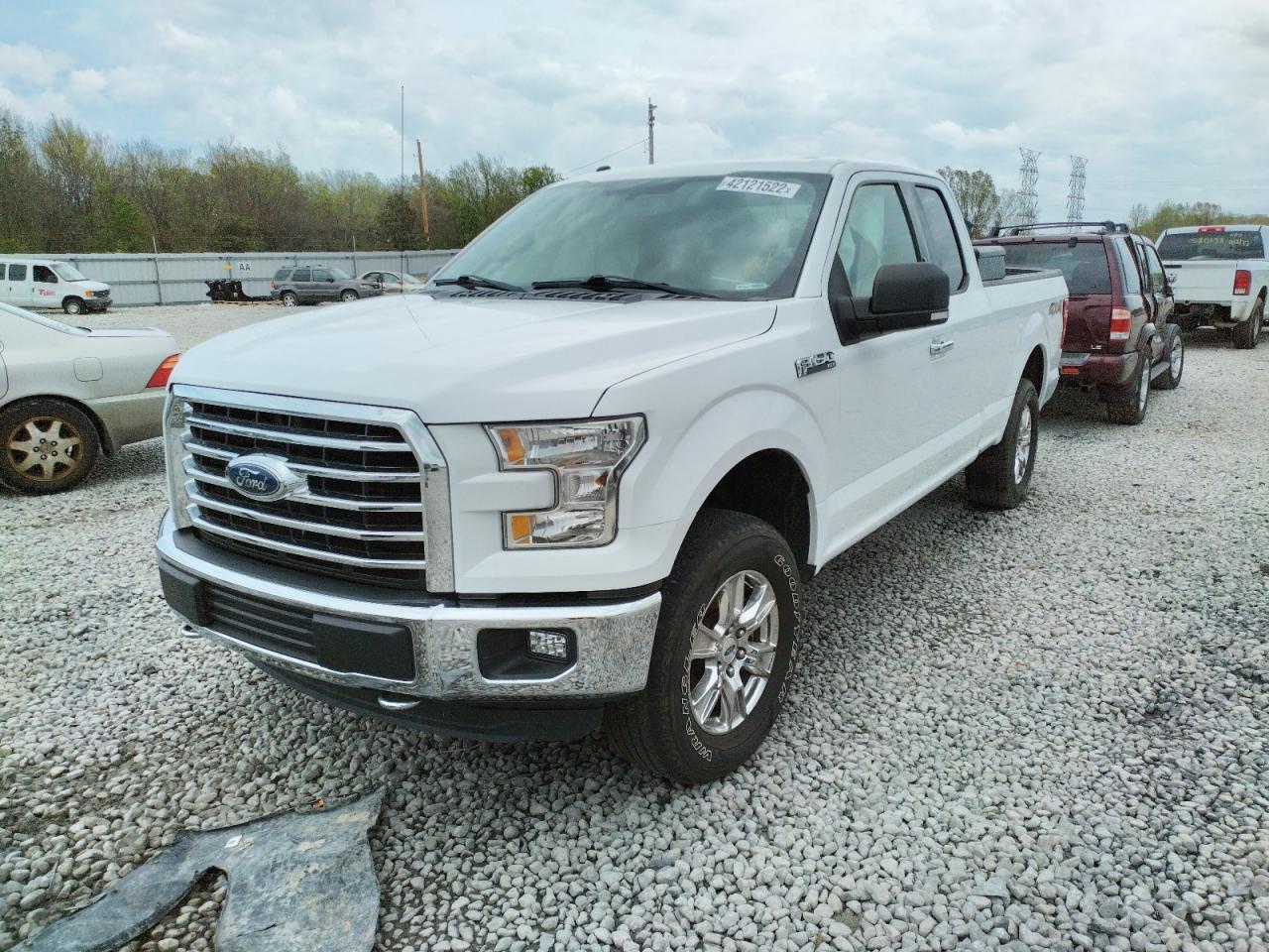 Photo 2 from auction – 2016 FORD F150 SUPER with VIN 1FTFX1EF0GKE28383