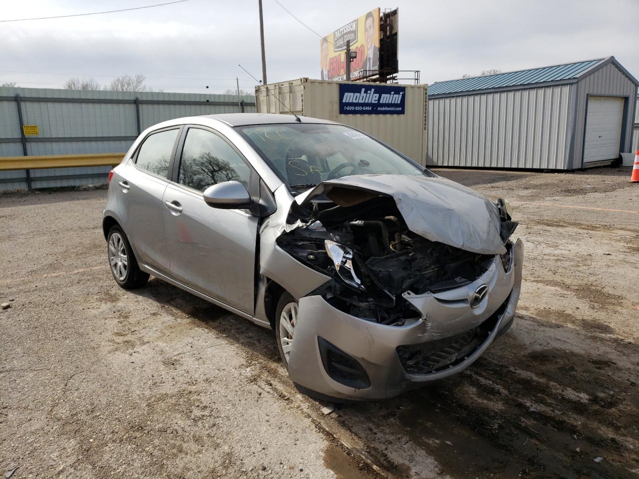MAZDA MAZDA2 2012 with VIN JM1DE1KY3C0150877 - Photo from auction