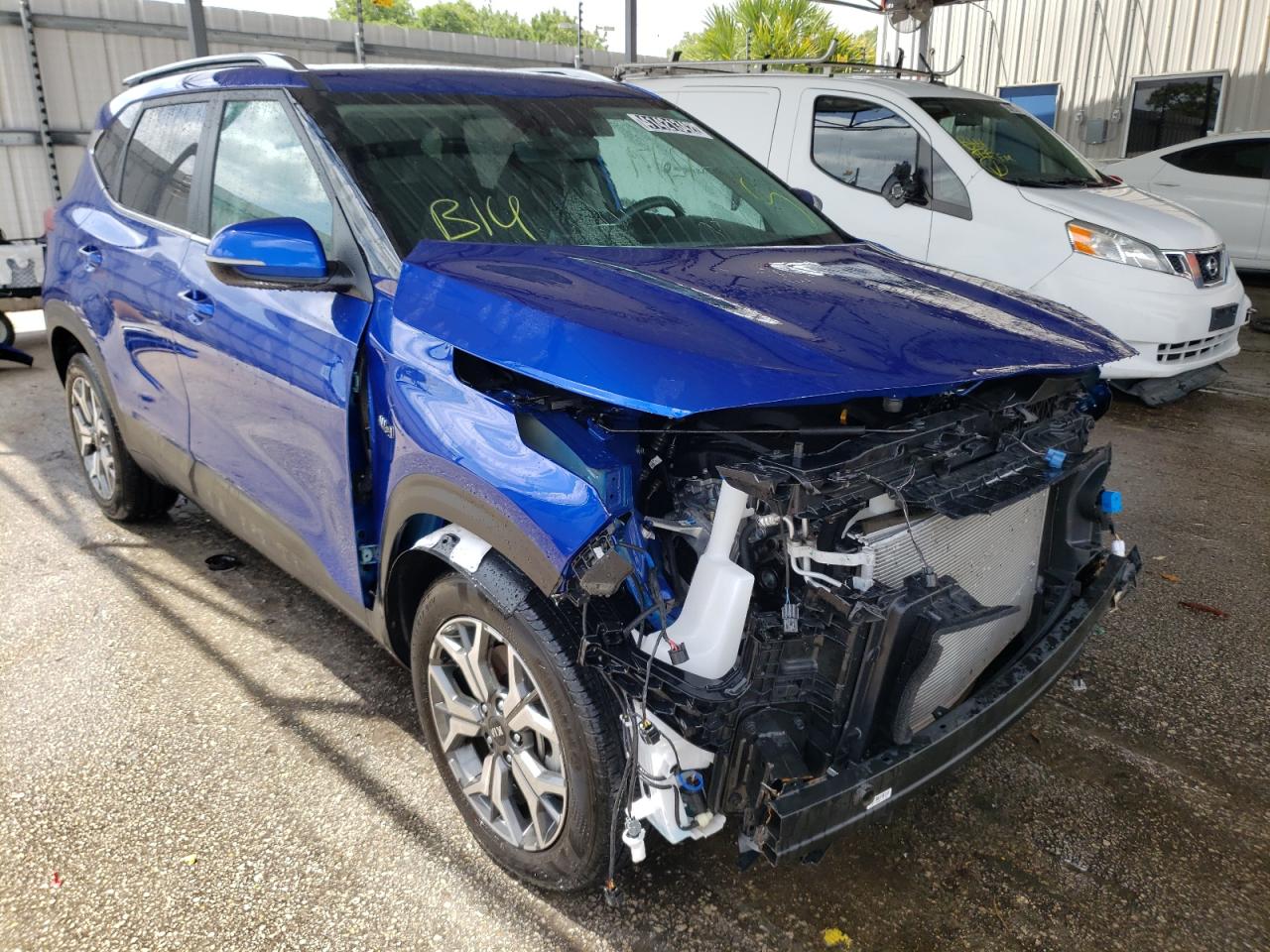 Photo 1 from auction – 2021 KIA SELTOS EX with VIN KNDERCAA6M7214010
