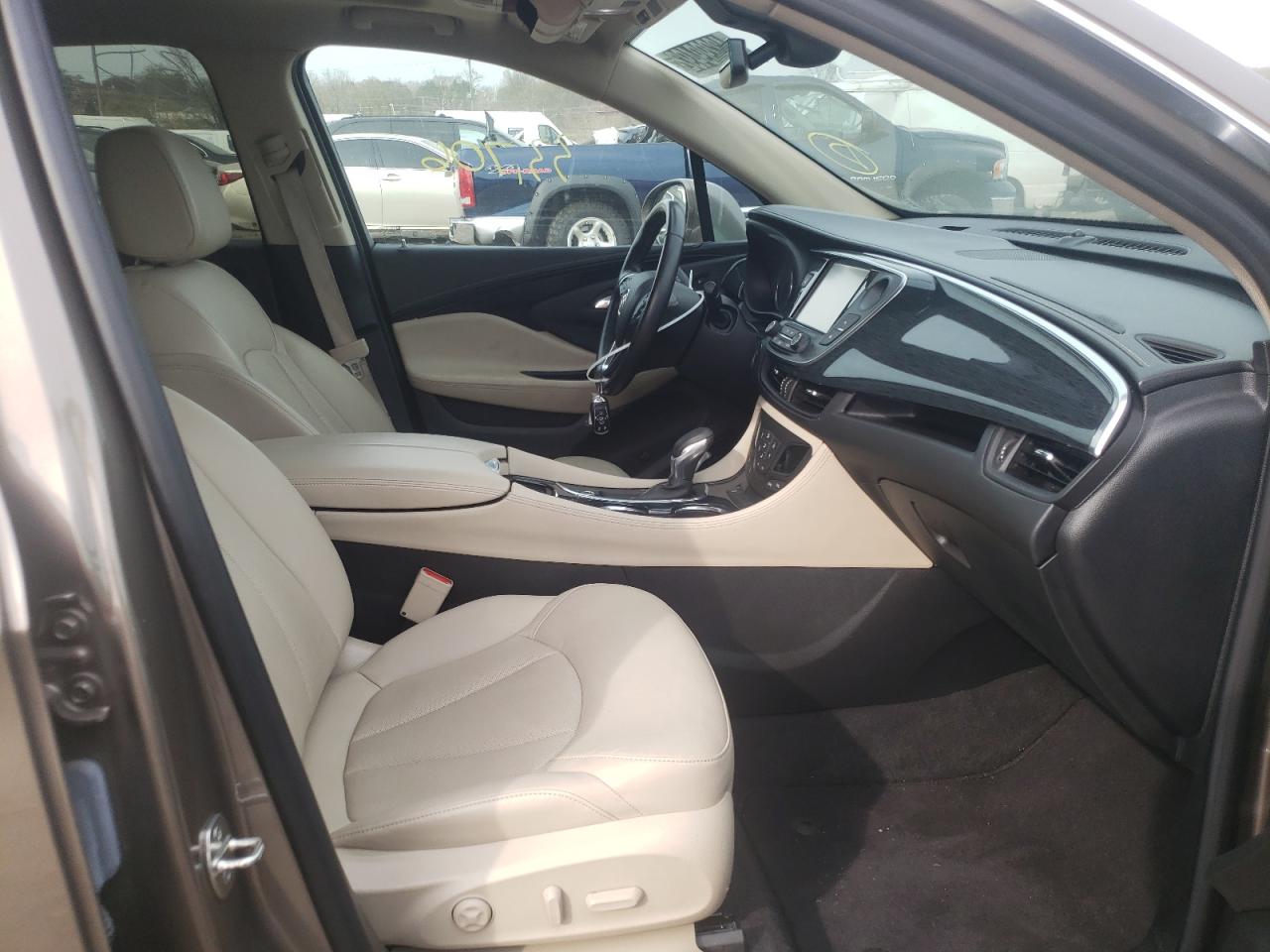 Photo 5 from auction – 2018 BUICK ENVISION P with VIN LRBFX3SX4JD002375