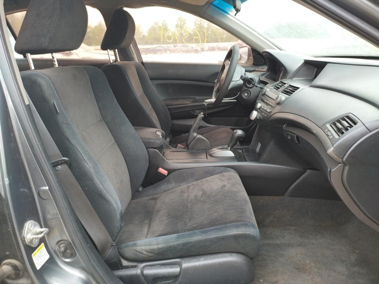 Photo 5 from auction – 2010 HONDA ACCORD LXP with VIN 1HGCP2F41AA027347
