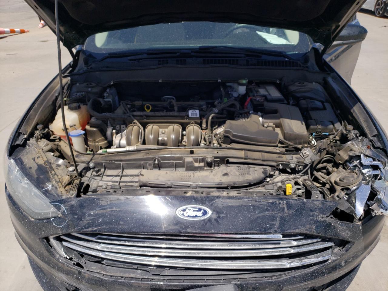 Photo 7 from auction – 2017 FORD FUSION S with VIN 3FA6P0G78HR397130