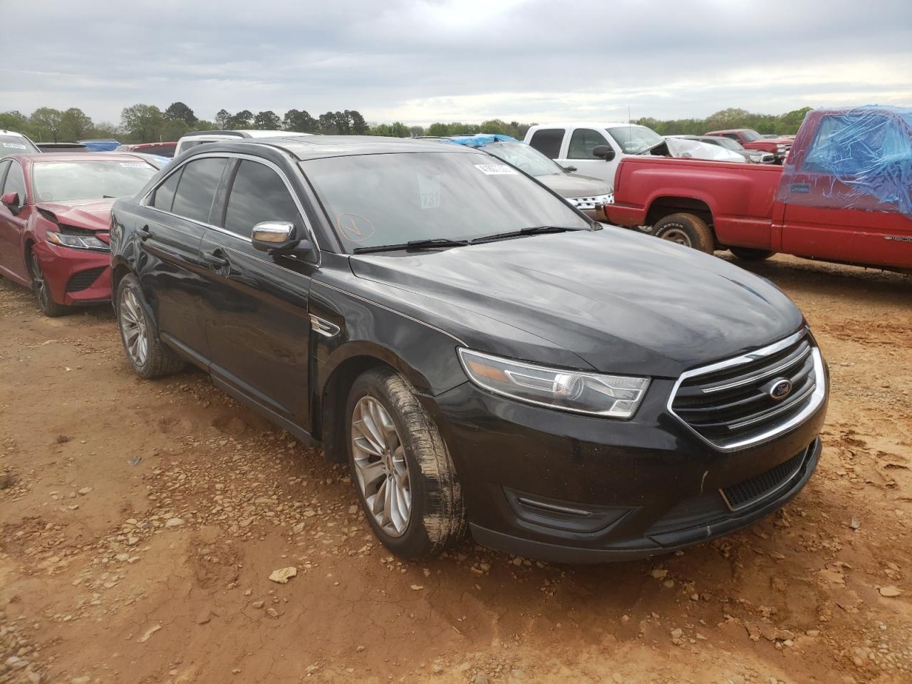 FORD TAURUS LIM 2015 with VIN 1FAHP2F84FG110501 - Photo from auction
