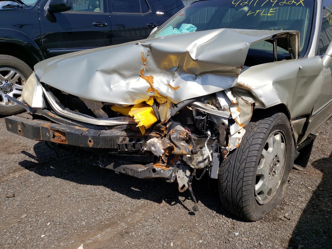 Photo 9 from auction – 2003 ACURA 3.5RL with VIN JH4KA96563C000681