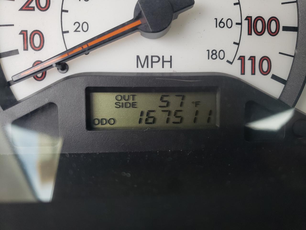 Photo 8 from auction – 2004 TOYOTA COROLLA CE with VIN 1NXBR32E24Z282709