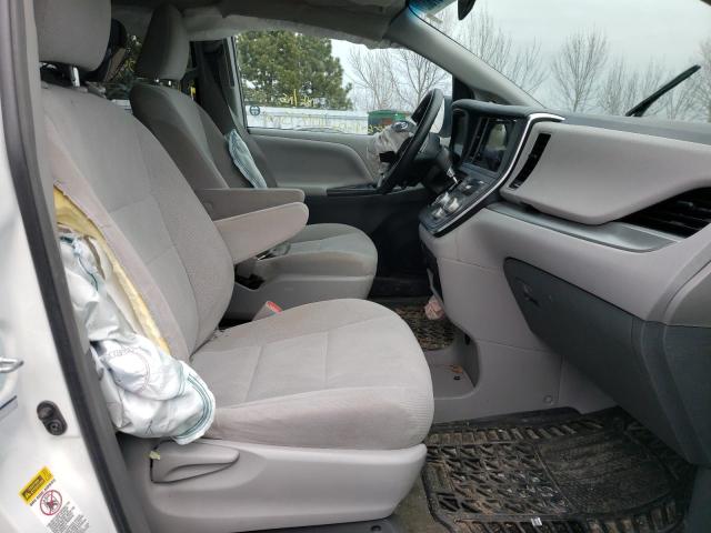 صورة رقم 5 من المزاد - 2017 TOYOTA SIENNA مع VIN 5TDZZ3DC1HS821670