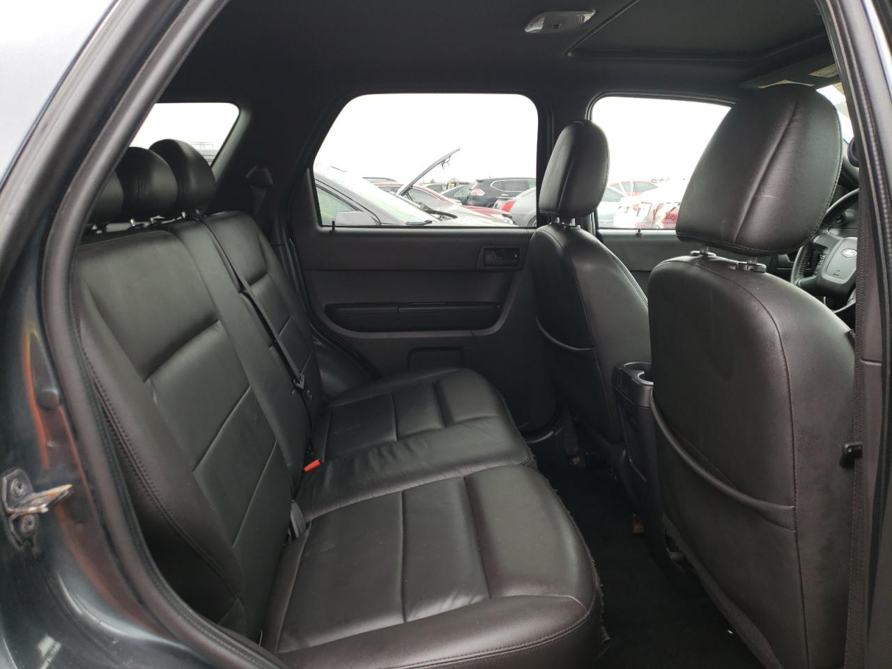 Photo 6 from auction – 2008 FORD ESCAPE XLT with VIN 1FMCU93Z28KE00427