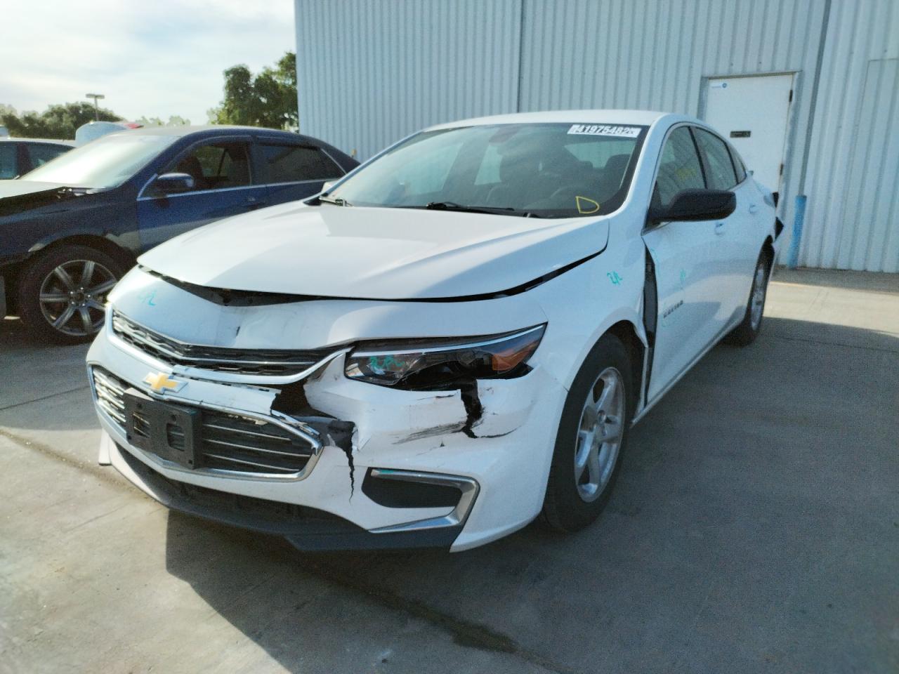 Photo 2 from auction – 2018 CHEVROLET MALIBU LS with VIN 1G1ZB5ST8JF136521