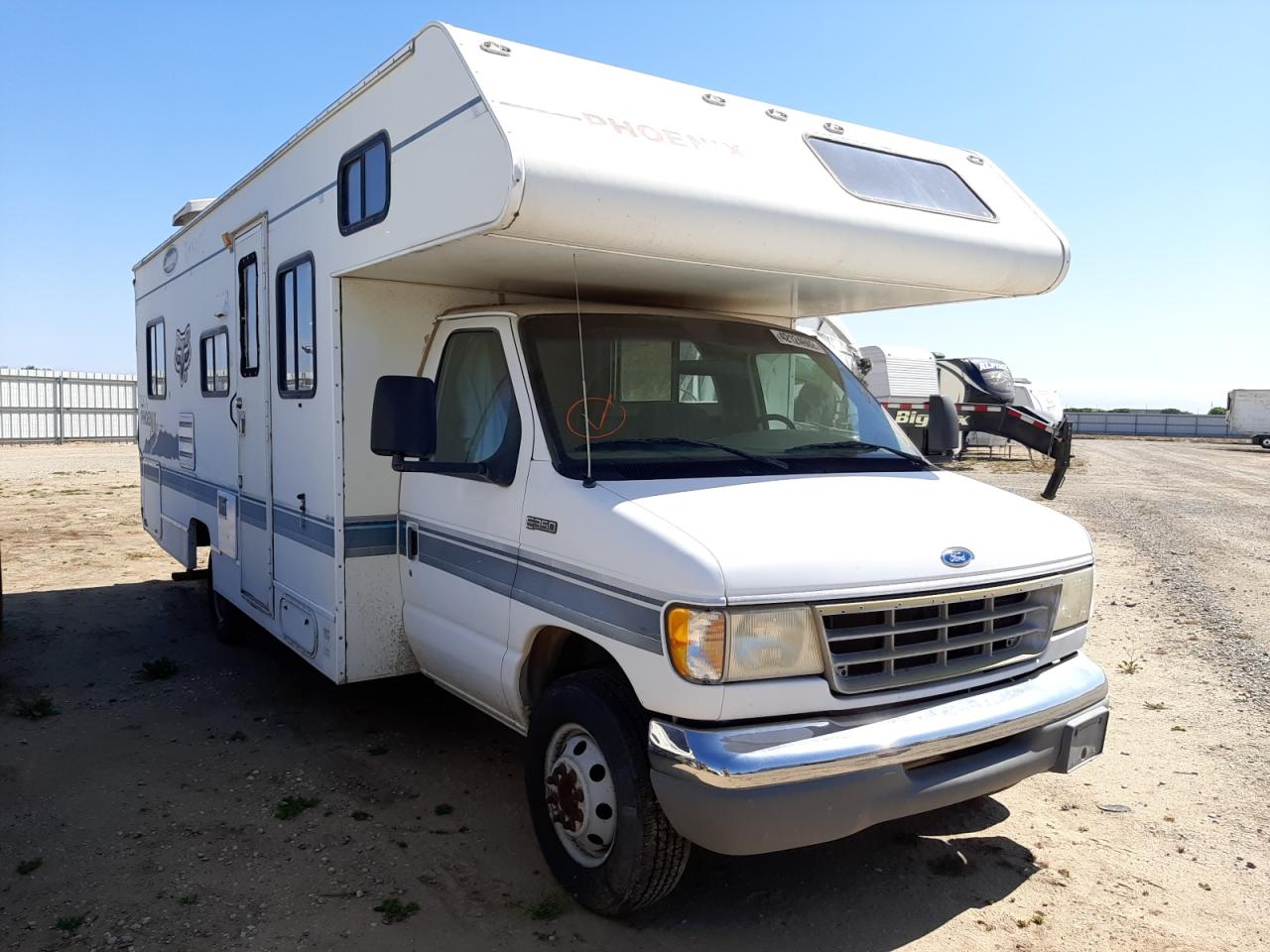 FORD ECONOLINE 1997 with VIN 1FDKE30GXTHB25856 - Photo from auction