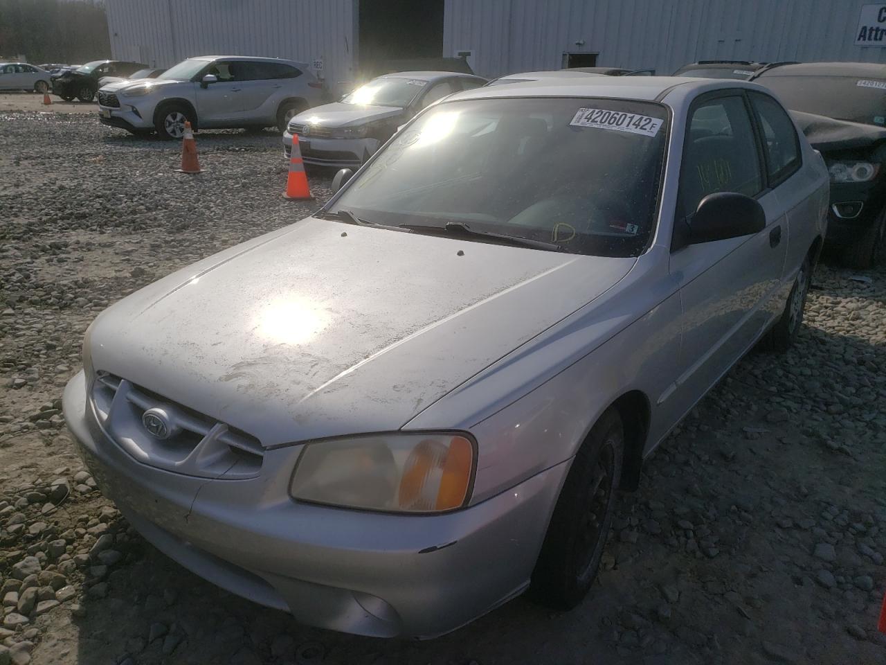 Photo 2 from auction – 2002 HYUNDAI ACCENT GS with VIN KMHCG35C22U229316