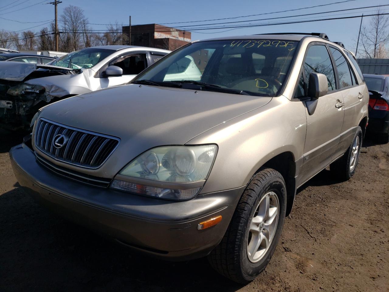 Photo 2 from auction – 2003 LEXUS RX 300 with VIN JTJHF10U030312699