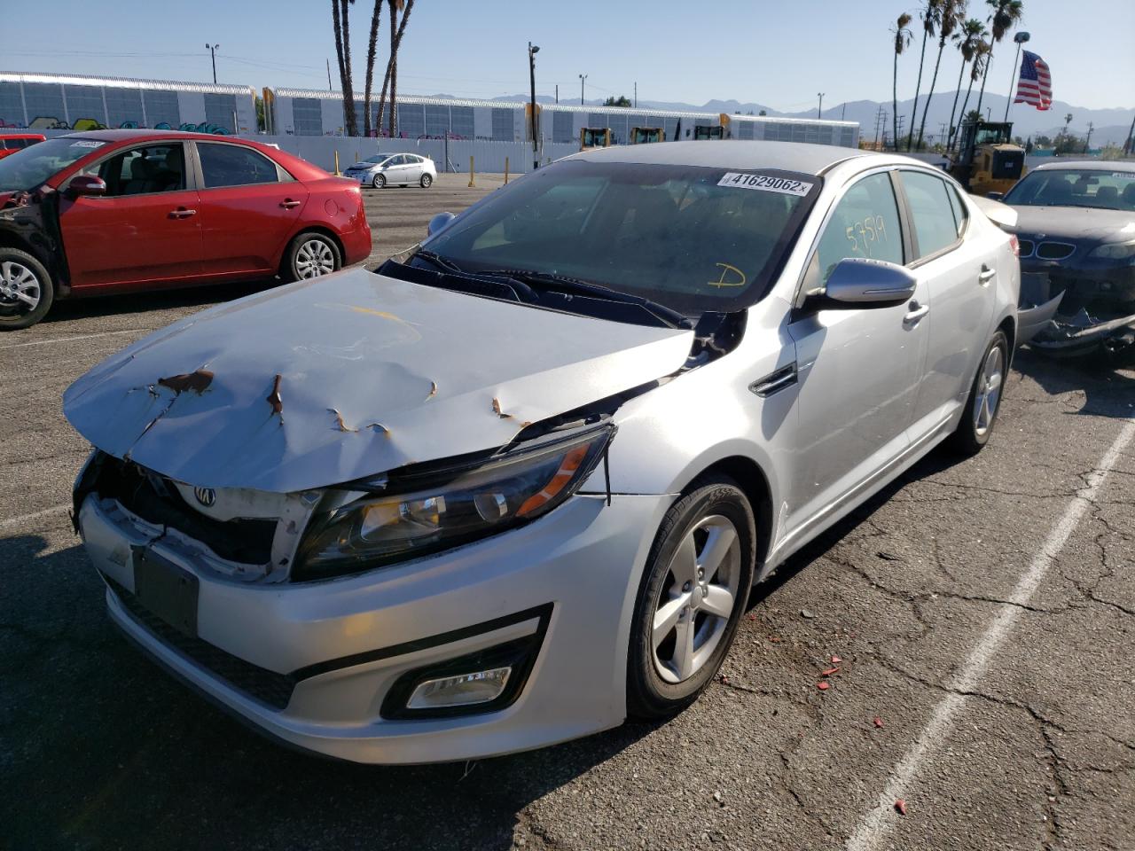 Photo 2 from auction – 2015 KIA OPTIMA LX with VIN 5XXGM4A79FG492377