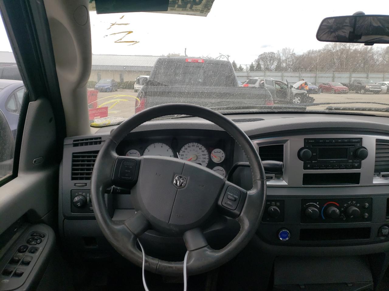 Photo 9 from auction – 2007 DODGE RAM 1500 S with VIN 1D7HU18P77S260933
