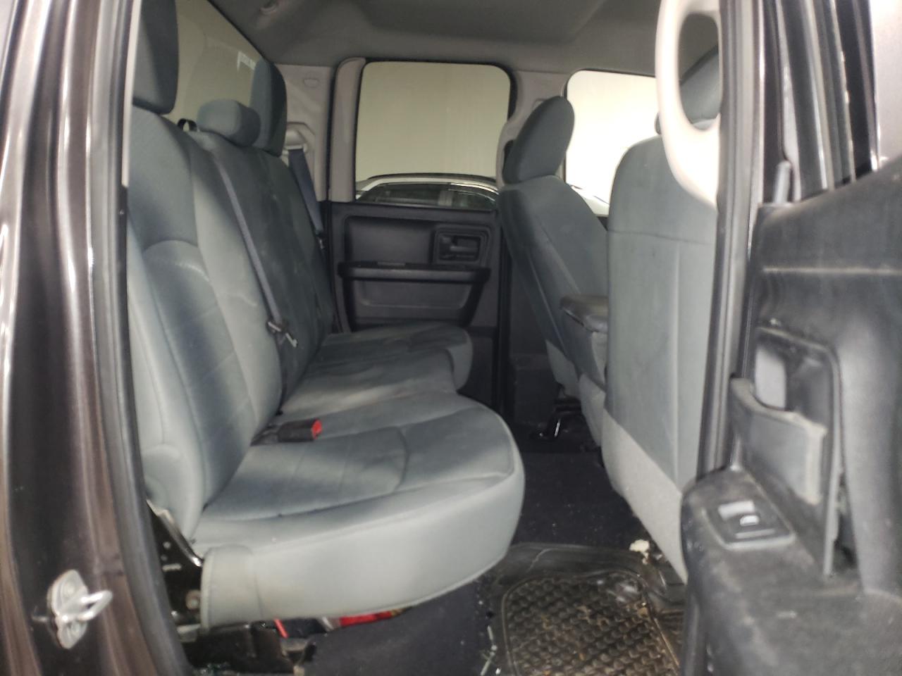 Photo 6 from auction – 2014 RAM 1500 ST with VIN 1C6RR7FT7ES196268