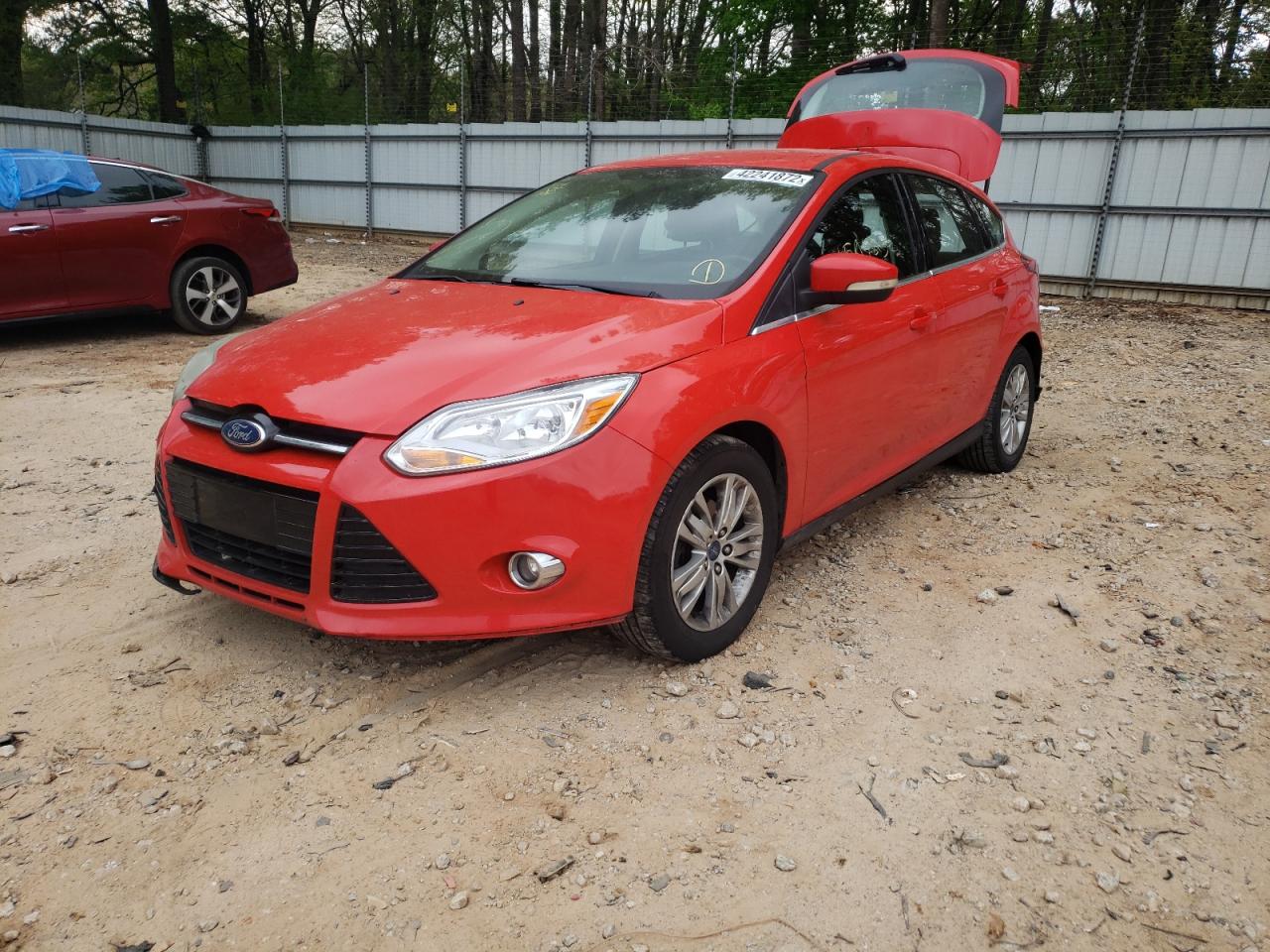 Photo 2 from auction – 2012 FORD FOCUS SEL with VIN 1FAHP3M22CL231650