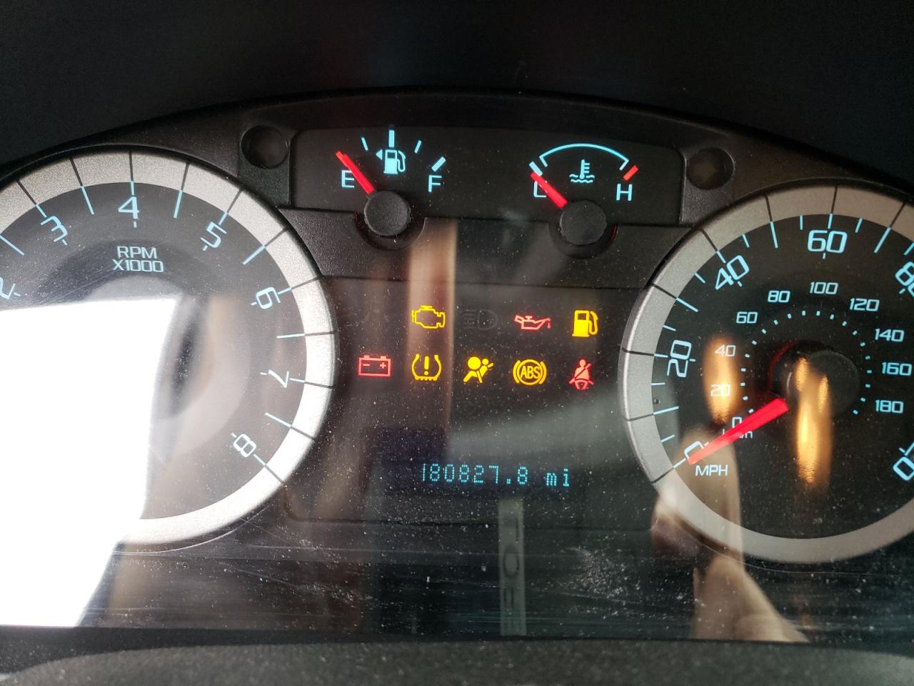 Photo 8 from auction – 2011 FORD ESCAPE LIM with VIN 1FMCU9EG2BKB44549