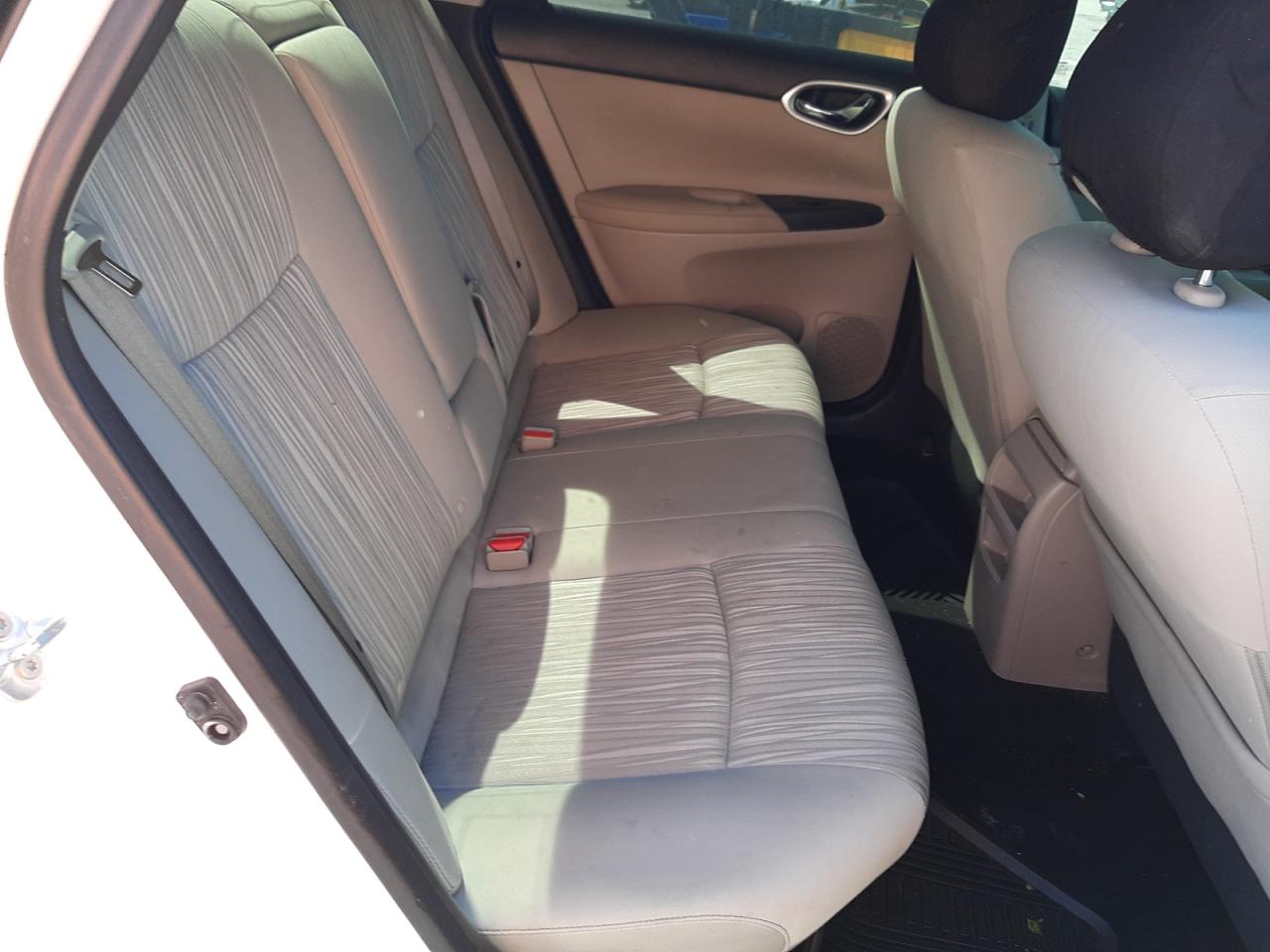 Photo 6 from auction – 2017 NISSAN SENTRA S with VIN 3N1AB7AP2HY239234