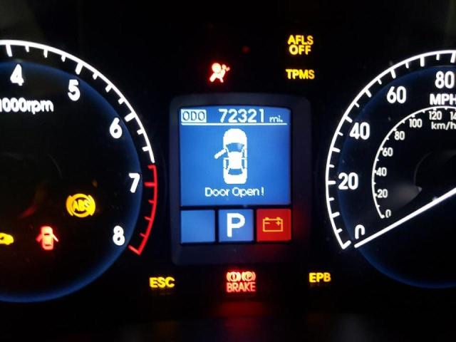 Photo 8 from auction – 2011 HYUNDAI GENESIS 3. with VIN KMHGC4DEXBU122455