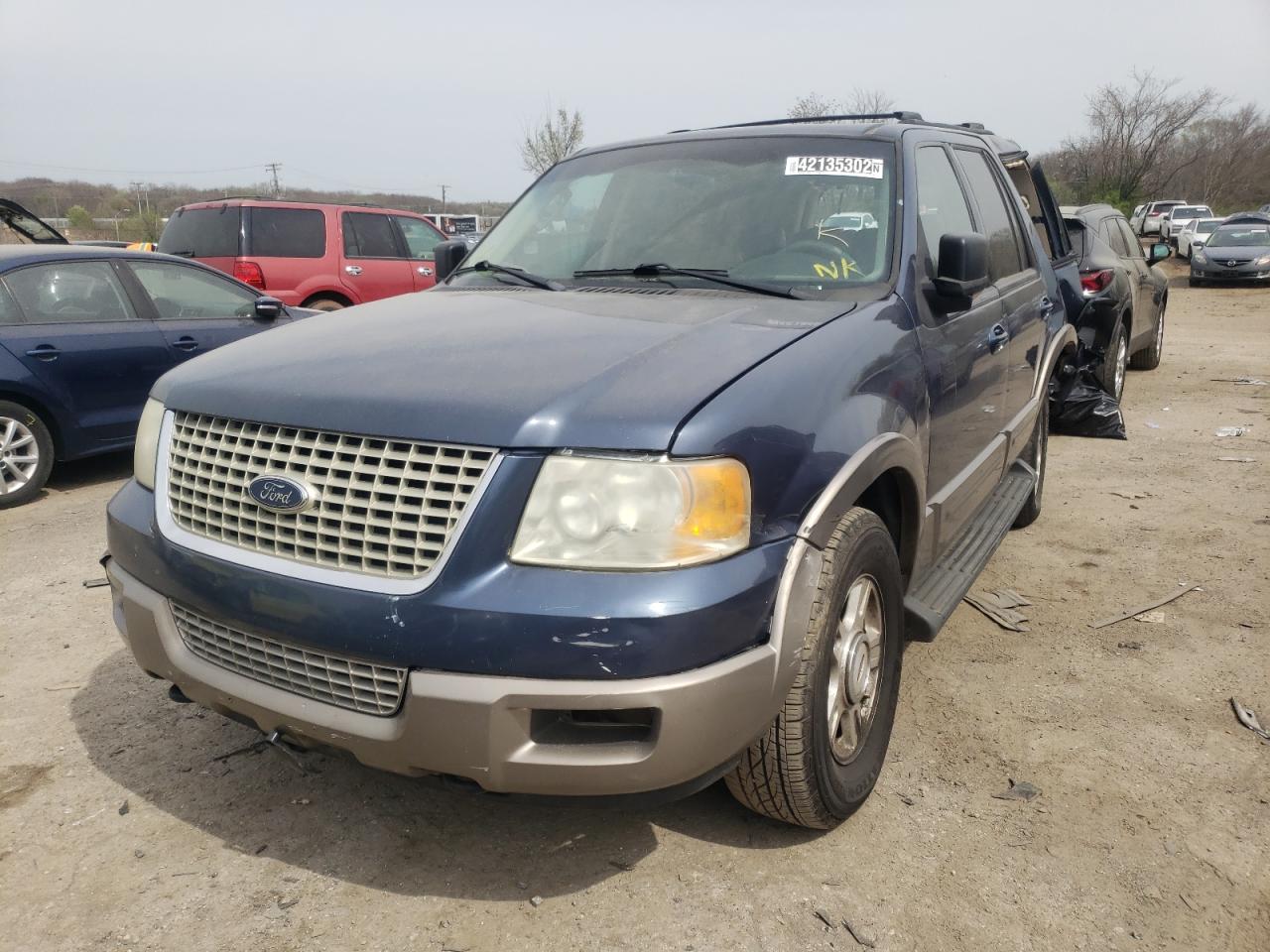 Photo 2 from auction – 2003 FORD EXPEDITION with VIN 1FMFU18L83LA00376